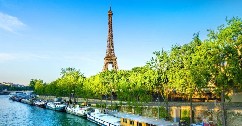 eiffel tower